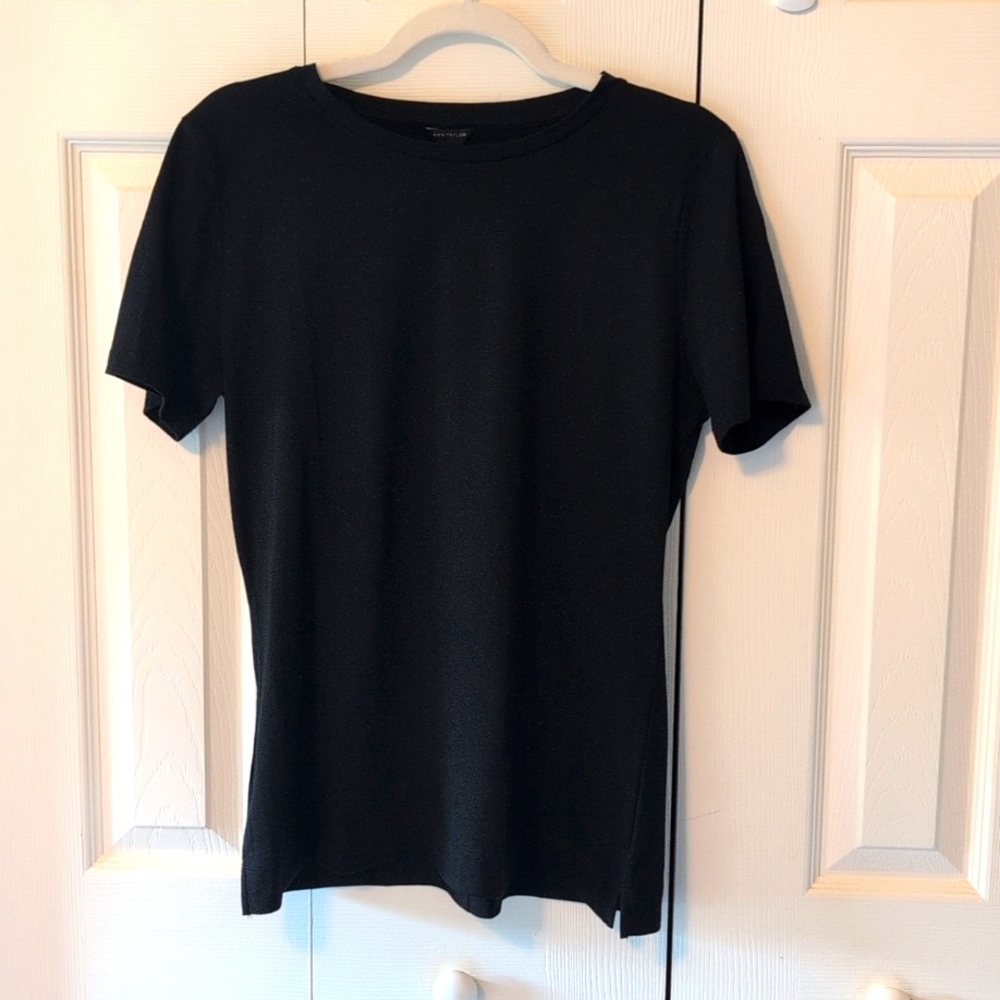 🖤Ann Taylor Perfect T-shirt 🖤 NWOT